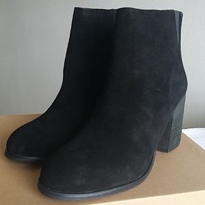 Urban Outfitters Booties